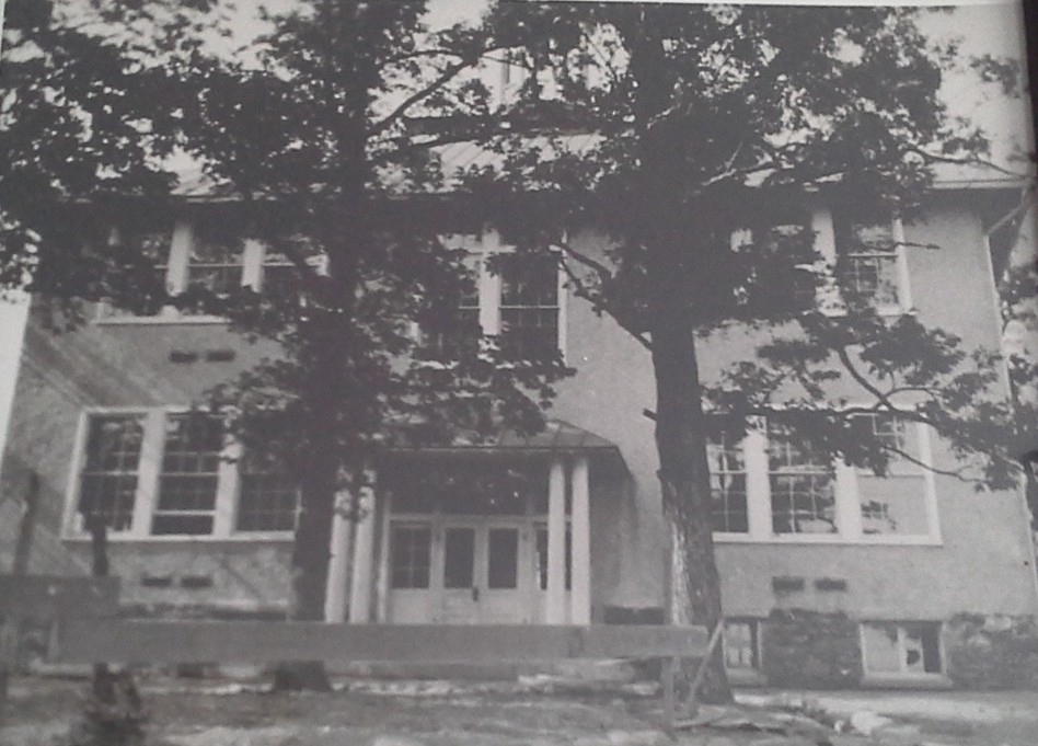 1916 Unison School
